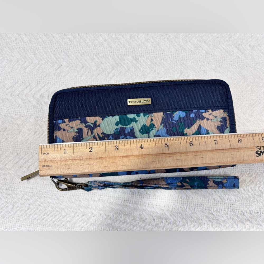 Travelon Blue and Black Floral Wallet - Picture 3 of 8